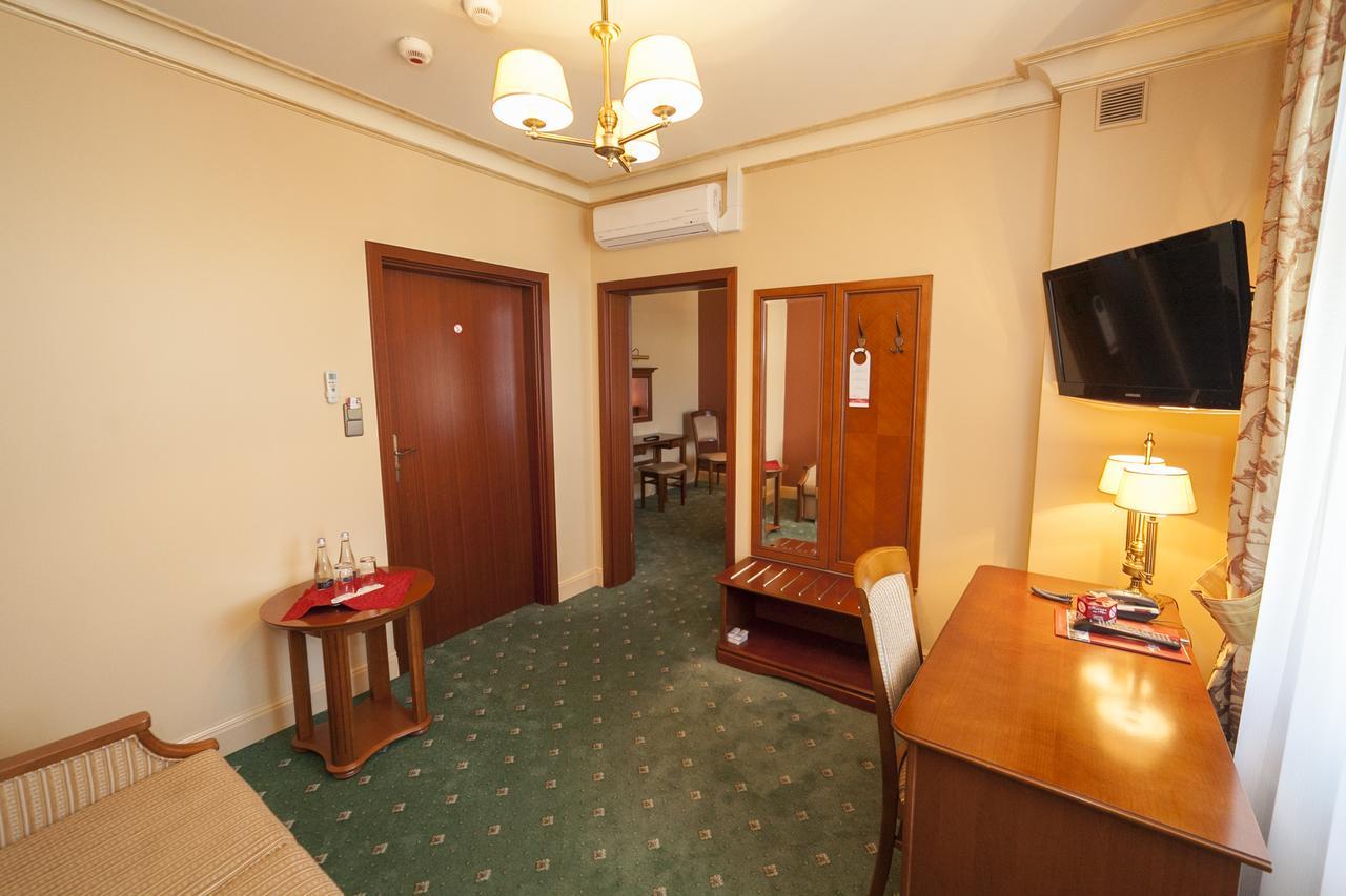 Hotel Przy Mlynie Rybnik  Dış mekan fotoğraf