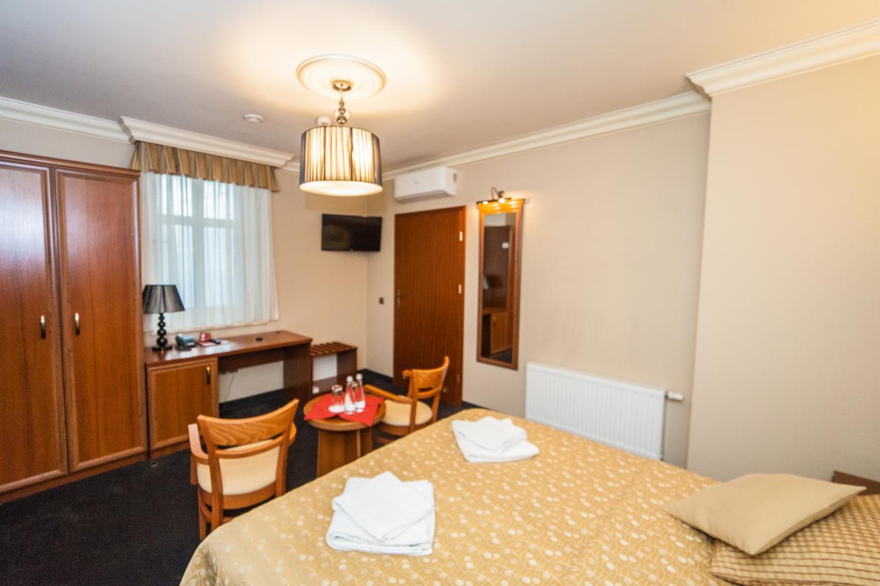 Hotel Przy Mlynie Rybnik  Dış mekan fotoğraf