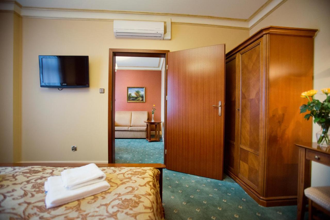 Hotel Przy Mlynie Rybnik  Dış mekan fotoğraf